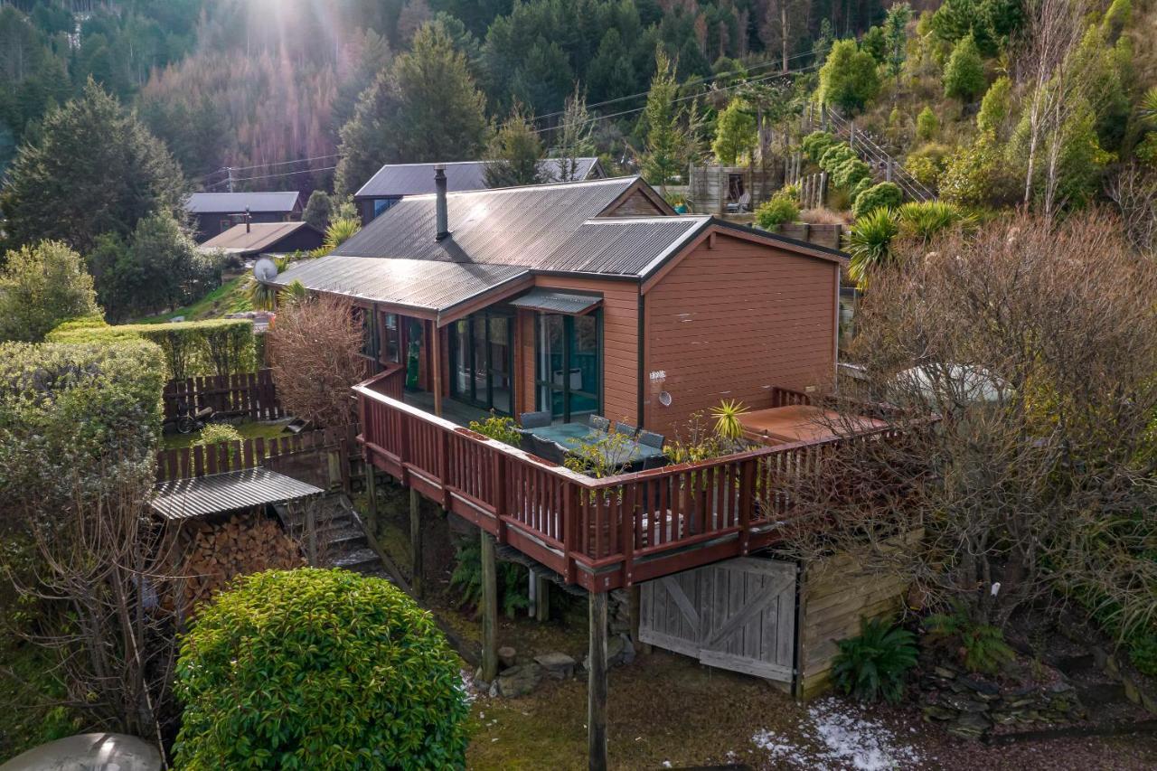 Alpine Hideaway - 2 Bedroom Closeburn Exterior photo