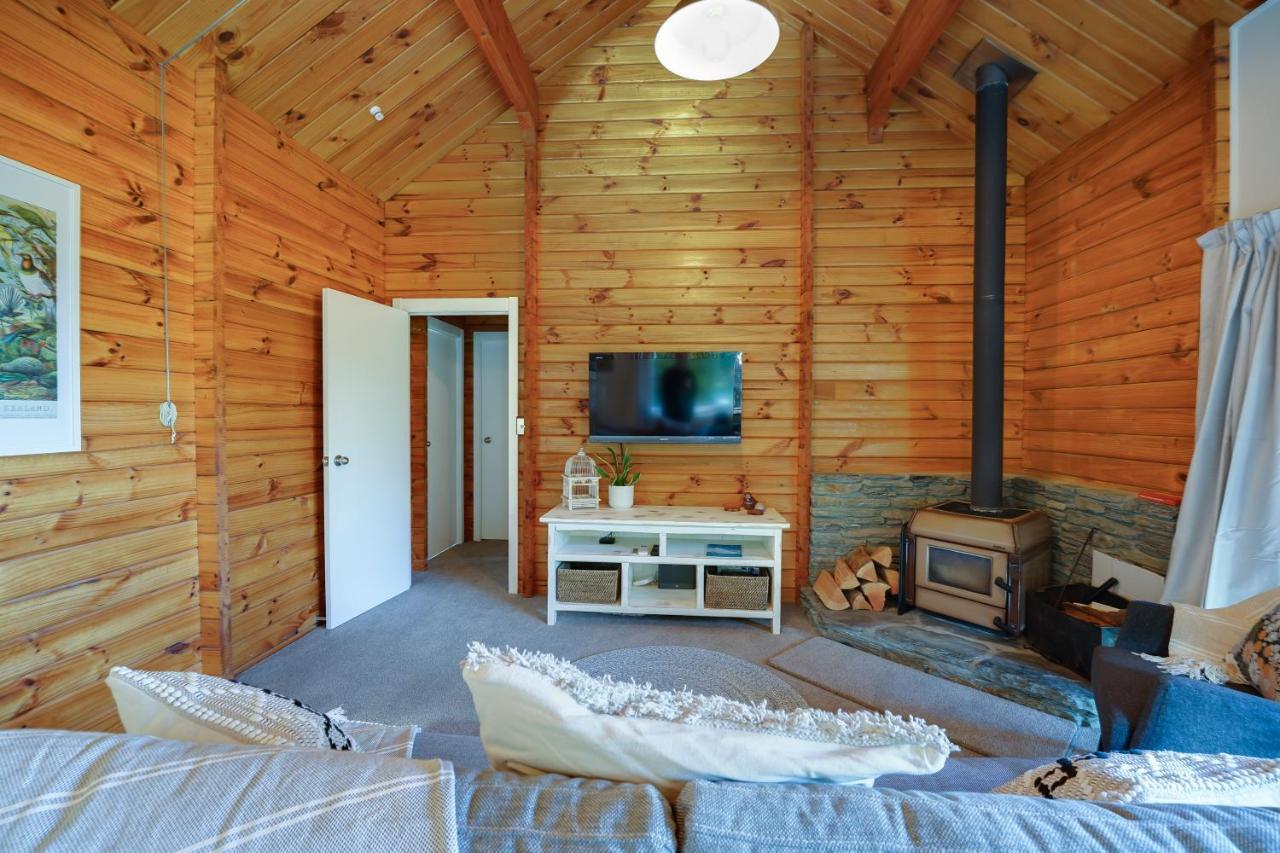 Alpine Hideaway - 2 Bedroom Closeburn Exterior photo